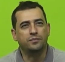 Carlos-Roberto.jpg